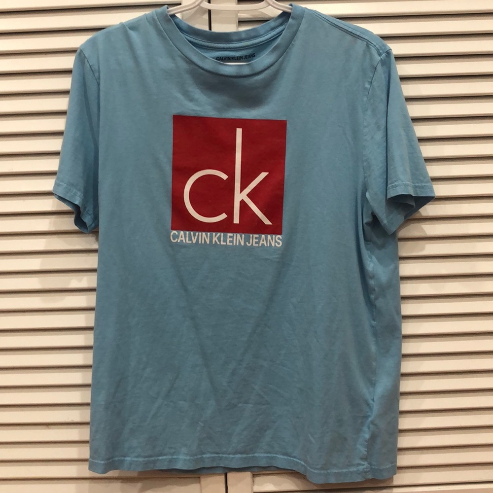 Calvin Klein jeans shirt 💙